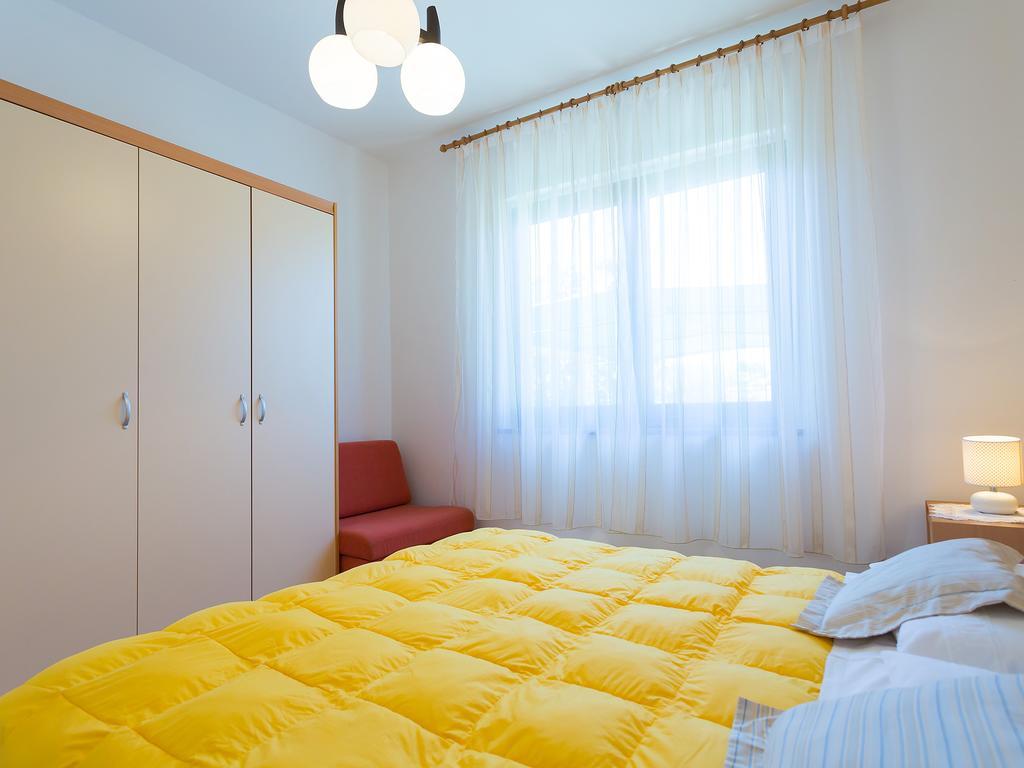 Apartments Graziella Пореч Экстерьер фото